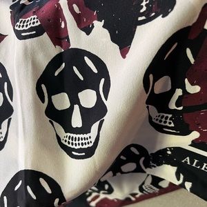 Alexander McQueen scarf/wrap new in box